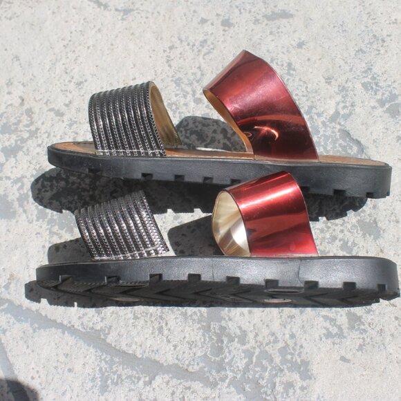 Electric Karma Red & Silver Sandals Woman Size 8 Glitter Shiny Slip On Metallic - Picture 4 of 10
